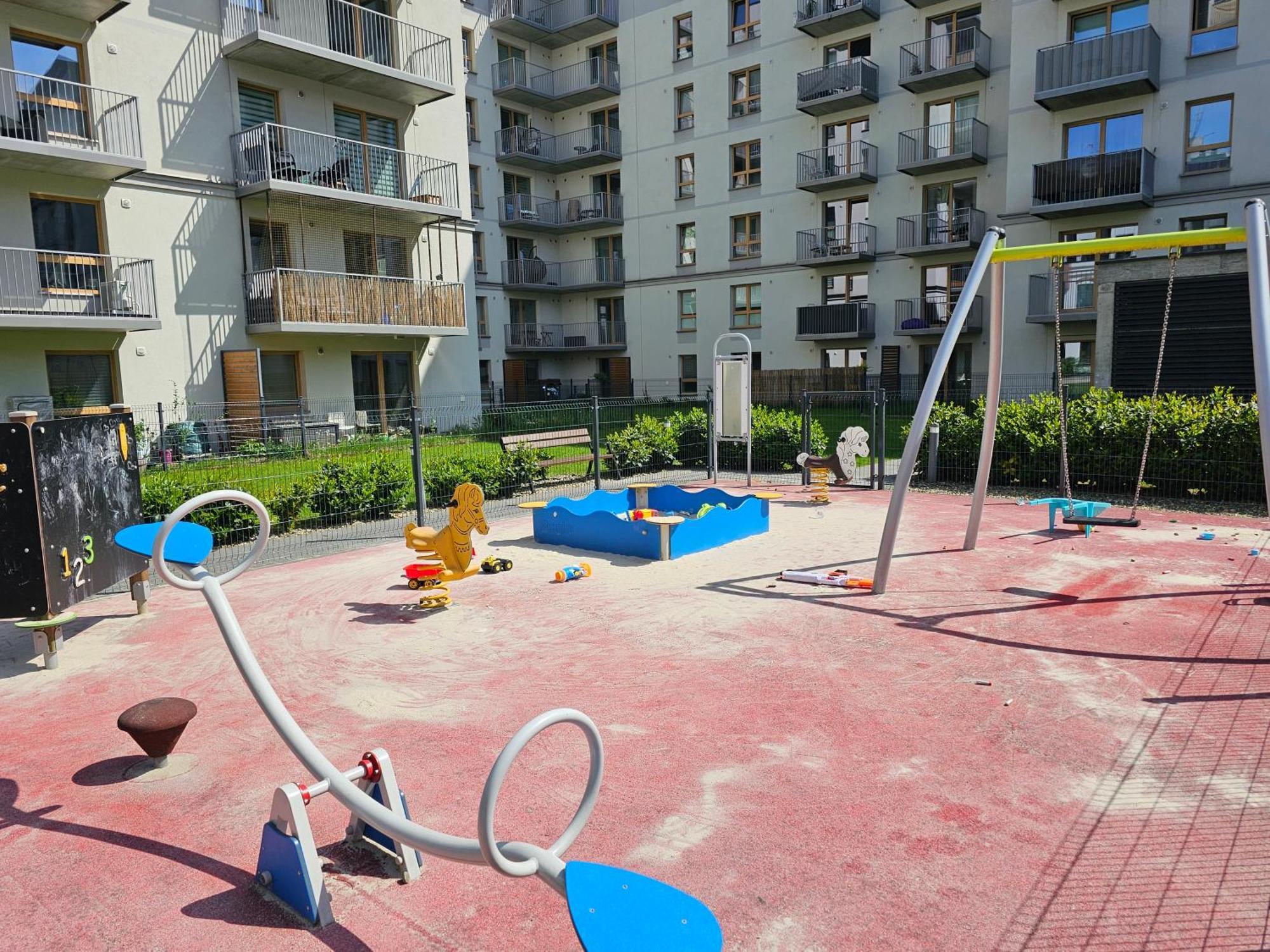 Apartament Przy Szkole Filmowej, Darmowy Parking ウッチ エクステリア 写真
